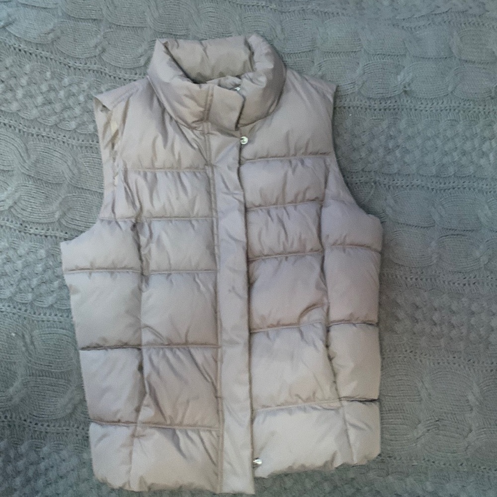 Gap Puffy Vest